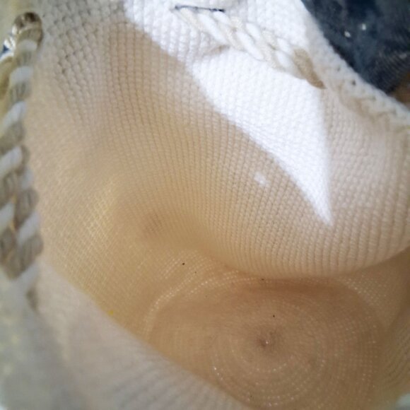 This item is a handcrafted Wayuu mochila bag from Colombia crystals beaded - Picture 8 of 10